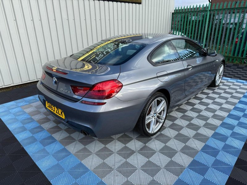 BMW 6 SERIES