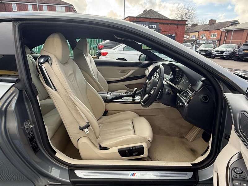 BMW 6 SERIES