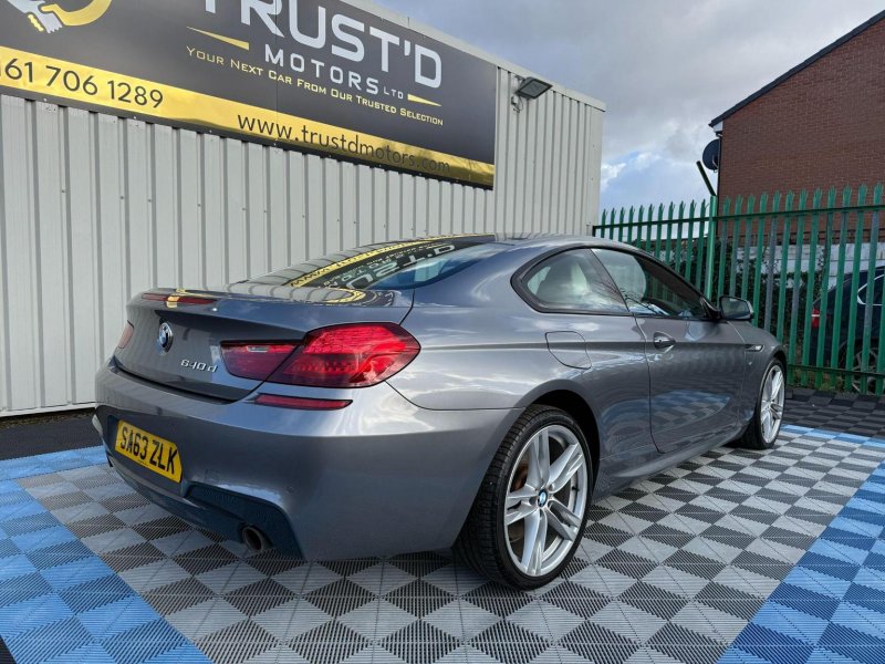BMW 6 SERIES