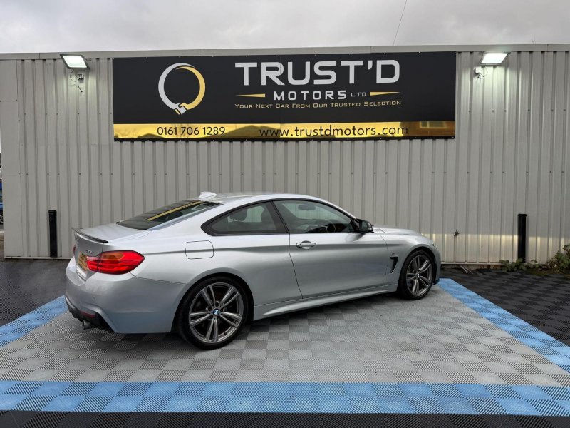 BMW 4 SERIES