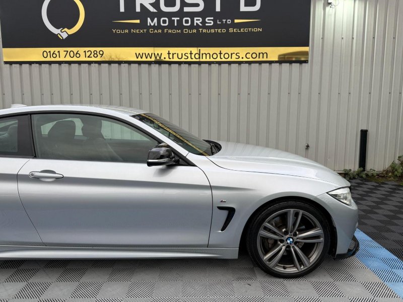BMW 4 SERIES