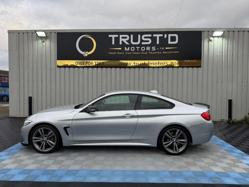 BMW 4 SERIES