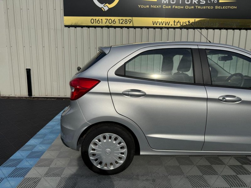 FORD KA+