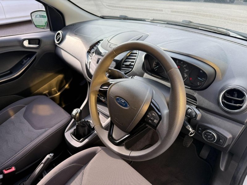FORD KA+