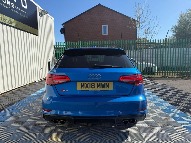AUDI S3