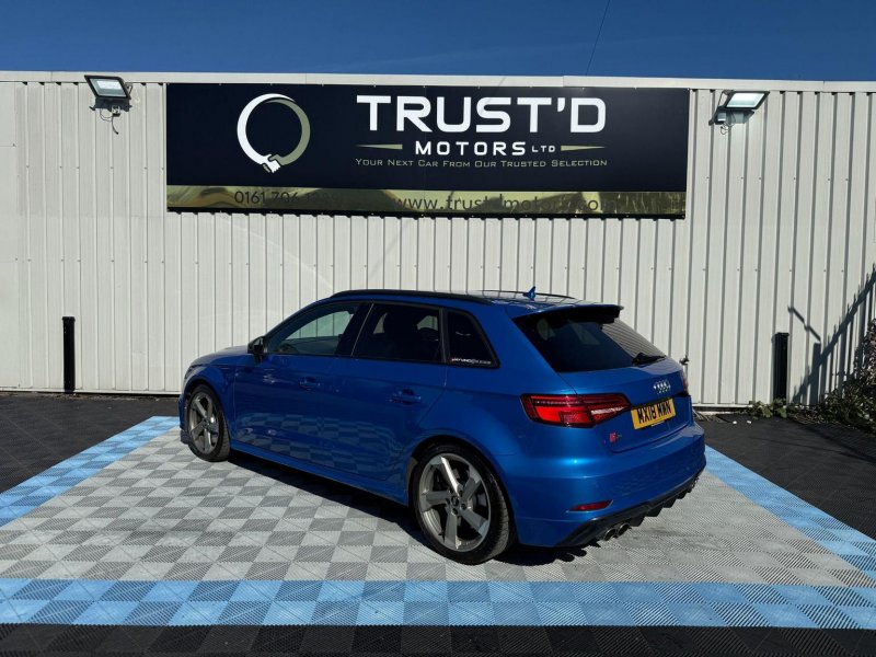 AUDI S3
