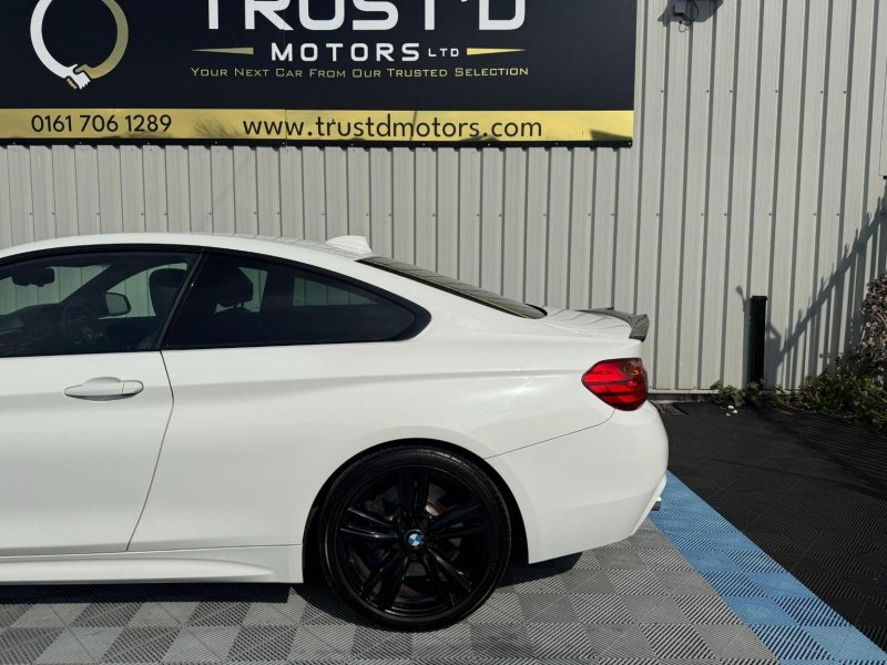 BMW 4 SERIES