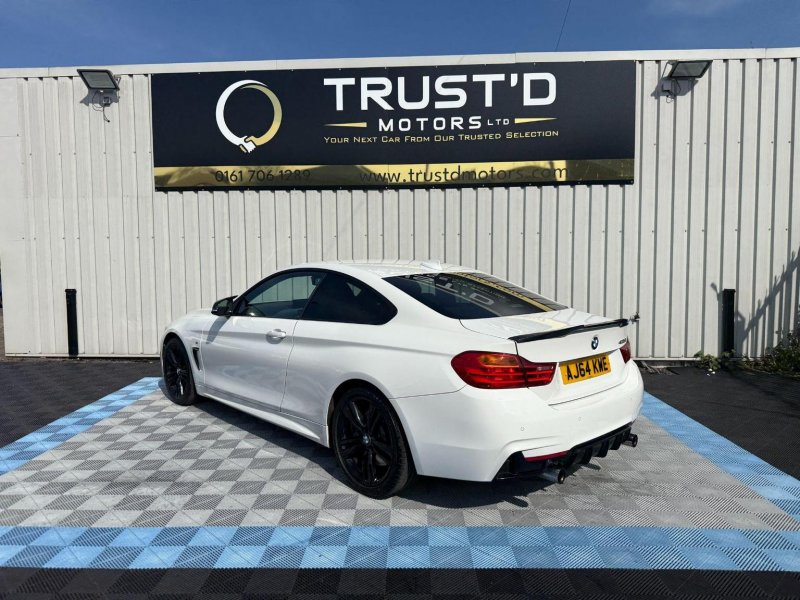 BMW 4 SERIES