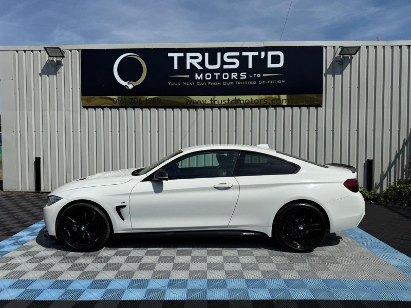 BMW 4 SERIES
