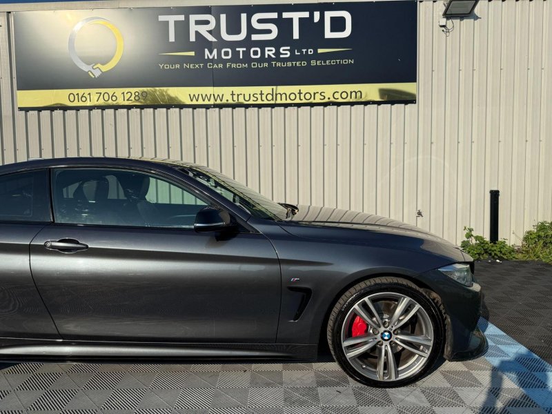 BMW 4 SERIES