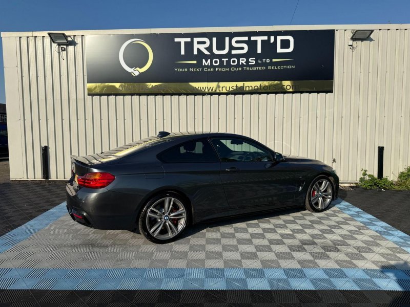 BMW 4 SERIES